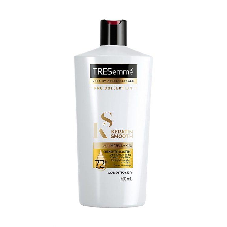 TRESemmé Keratin Smooth Conditioner 700 ml TRESemmé Keratin Smooth Conditioner 700 ml